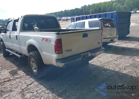 2004 Ford F-250 Lariat/Xl/Xlt z USA, uszkodzony, nr VIN 1FTNW21P44EB11493